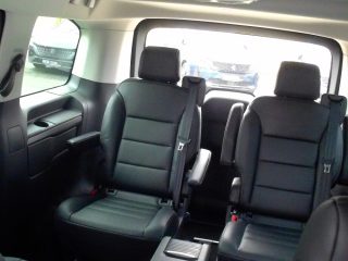 Peugeot Traveller Premium BlueHDi 180 Standard EAT8
