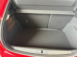 Peugeot 208 PT 100 Allure ACC, Navi, 360° Kamera
