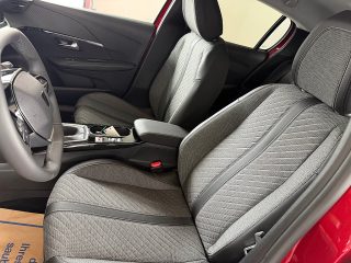 Peugeot 208 PT 100 Allure ACC, Navi, 360° Kamera