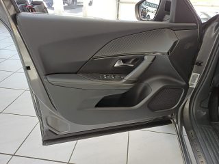 Peugeot 2008 PureTech 130 S&S GT EAT8