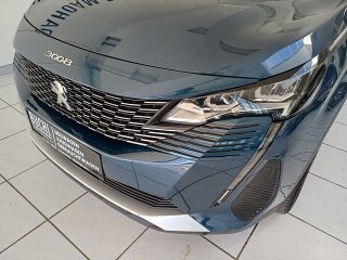 Peugeot 3008 PT 130 6-Gang-Manuell Allure Pack