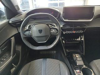 Peugeot 2008 PureTech 130 S&S Allure EAT8