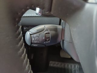 Peugeot 2008 PureTech 130 S&S Allure EAT8