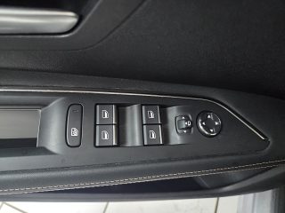 Peugeot 3008 PureTech 130 EAT8 GT