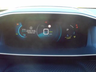 Peugeot e-2008 50kWh GT