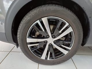 Peugeot 5008 PureTech 130 EAT8 GT