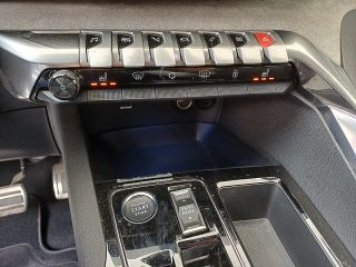Peugeot 5008 PureTech 130 EAT8 GT