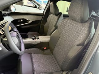 Peugeot 3008 Allure Hybrid 145 e-DCS6