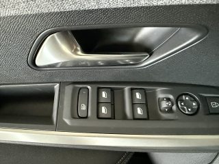 Peugeot 3008 Allure Hybrid 145 e-DCS6