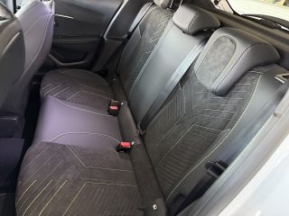 Peugeot 208 Hybrid 110 e-DCS6 GT