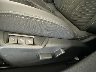Peugeot 208 Hybrid 110 e-DCS6 GT