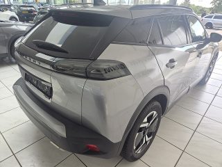 Peugeot 2008 PureTech 130 S&S Allure EAT8