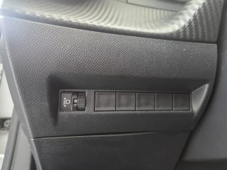 Peugeot 2008 PureTech 130 S&S Allure EAT8