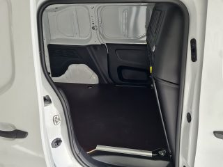 Toyota Pro Ace City Kastenwagen 1,5 102 L1 Comfort AHK