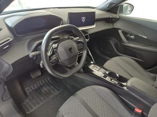 Peugeot 2008 PureTech 130 S&S Allure EAT8