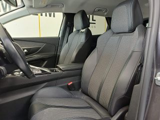 Peugeot 3008 PureTech 130 EAT8 Allure Pack