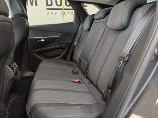 Peugeot 3008 PureTech 130 EAT8 Allure Pack