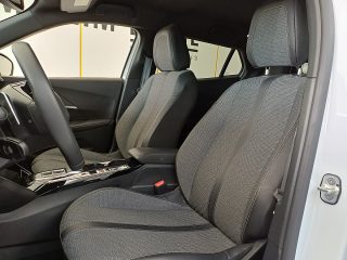 Peugeot 2008 PureTech 130 S&S Allure EAT8