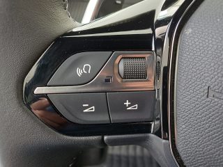 Peugeot 2008 PureTech 130 S&S Allure EAT8
