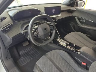 Peugeot 2008 PureTech 130 S&S Allure EAT8