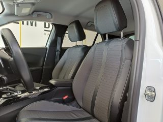 Peugeot 2008 BlueHDi 130 S&S Allure Pack EAT8
