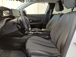 Peugeot 2008 BlueHDi 130 S&S Allure Pack EAT8