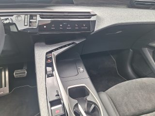 Peugeot 5008 PHEV 195 e-DCS7 Aut. GT