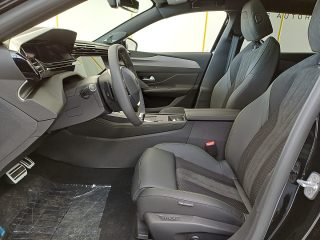 Peugeot 308 SW BlueHDi 130 EAT8 GT Excluisive