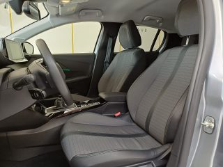 Peugeot 208 PureTech 100 S&S Allure