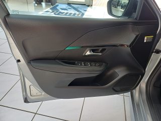 Peugeot 208 PureTech 100 S&S Allure
