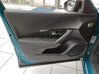 Peugeot 2008 Hybrid 145 e-DCS6 Allure
