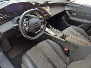 Peugeot 408 PureTech 130 EAT8 Allure Pack 360° Kamera
