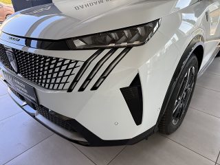 Peugeot 5008 GT Elektro 210 73kWh
