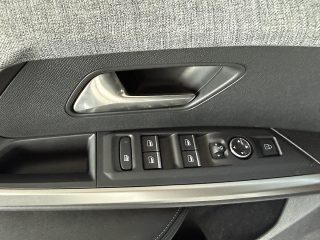 Peugeot 5008 GT Elektro 210 73kWh