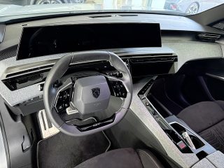 Peugeot 5008 GT Elektro 210 73kWh