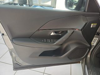 Peugeot 2008 PureTech 130 S&S GT EAT8