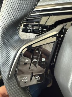 Peugeot 3008 GT Elektro 210 73kWh
