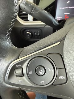 Opel Grandland 1,2 DI Turbo Design&Tech Start/Stop