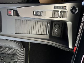 Peugeot 408 Hybrid 145 e-DCS6 GT 360 Vision Pack