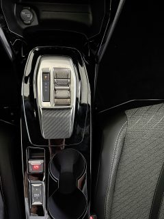 Peugeot 2008 Hybrid 110 e-DCS6 Allure