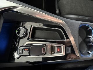 Peugeot 3008 1,2 PureTech 130 S&S EAT8 GT Line