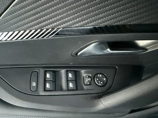Peugeot 2008 Hybrid 145 e-DCS6 Allure