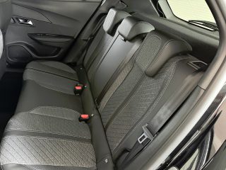Peugeot 2008 Hybrid 145 e-DCS6 Allure