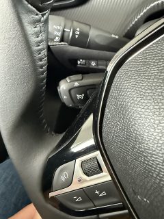 Peugeot 2008 Hybrid 145 e-DCS6 Allure