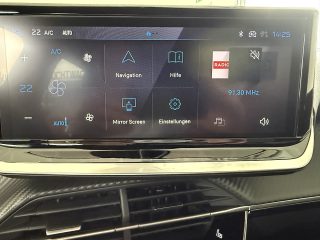 Peugeot 2008 Hybrid 145 e-DCS6 Allure