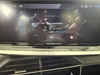 Peugeot 2008 Hybrid 145 e-DCS6 Allure