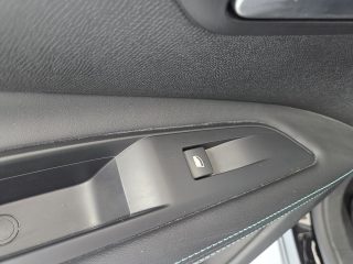 Peugeot 3008 PureTech 130 EAT8 Allure Pack