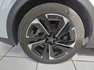 Peugeot 408 PureTech 130 S&S EAT8 Allure Pack