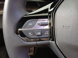 Peugeot 408 HEV 136 e-DCS6 GT