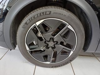 Peugeot 408 HEV 136 e-DCS6 GT